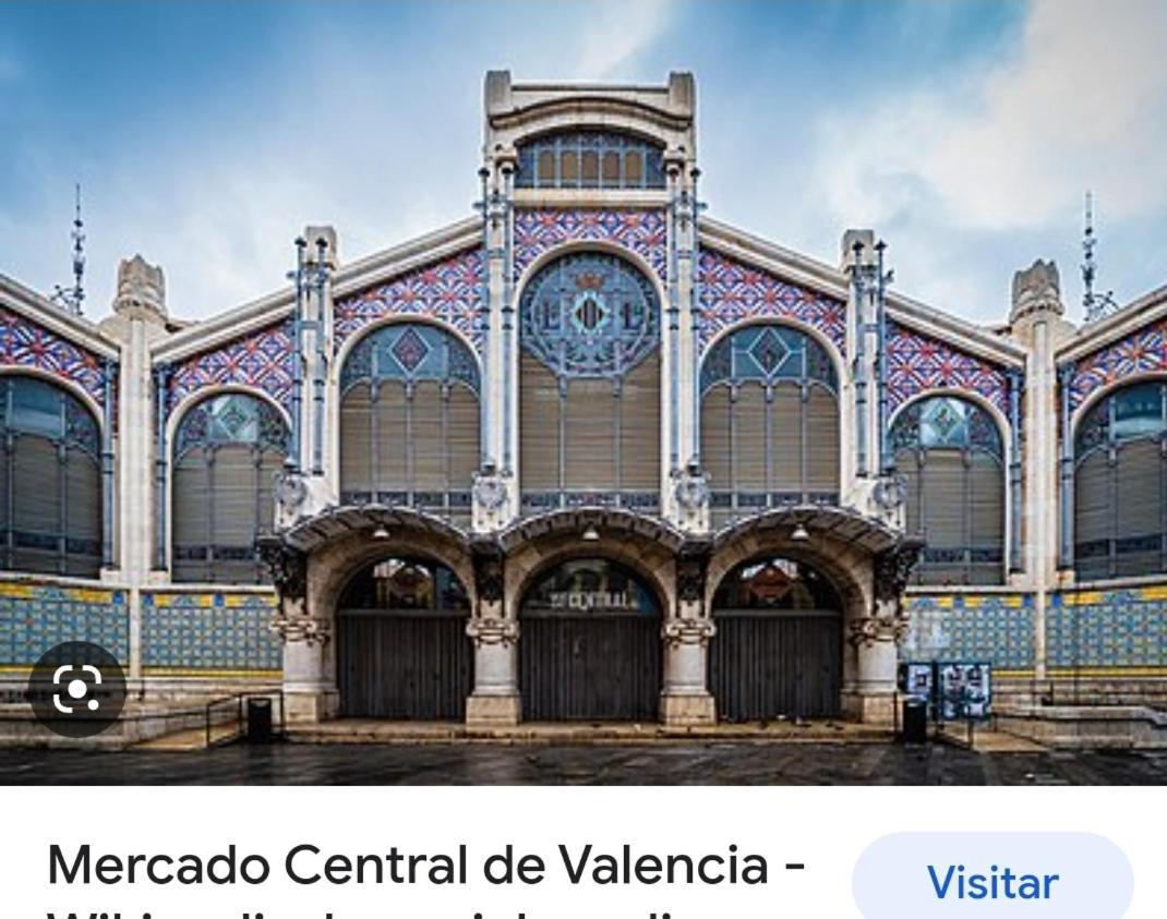 Valencia Centro Andando Y Playa Malvarrosa Tranvia מראה חיצוני תמונה